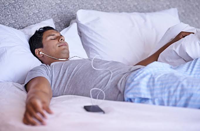 How to Relax Before Bed: 6 Tips to Help You Fall Asleep