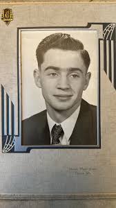 Masonic friends, identify family members in 1945 Scottish Rite photo