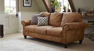 Featuring luxurious, durable upholstery in fabrics from leather to cotton, our brown sofas bring sophistication to any home. Cool Light Tan Leather Couch Amazing Light Tan Leather Couch 18 In Living Room Sofa Ins Light Brown Leather Couch Leather Sofa Living Room Brown Leather Sofa