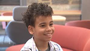 Aiden ha 9 anni e studia neurochirurgia all'università