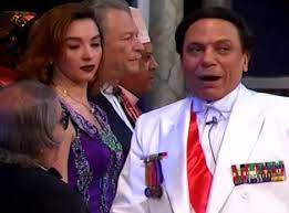 شاهد مسرحية الزعيم بطولة عادل الامام على موقع المحب، مسرحية الزعيم مسرحية عربية كوميدية سياسية بطولة النجم الكوميدي المصري عادل امام، عرضت المسرحية من عام 1993 إلى عام 1999. Ø­ÙŠØ§Ø© Ø§Ù„Ø²Ø¹ÙŠÙ… Ø¹Ø§Ø¯Ù„ Ø¥Ù…Ø§Ù… ÙÙŠ Ù„Ù‚Ø·Ø§Øª Ù…ØªØ¹Ø¯Ø¯Ø© ØµÙˆØ± Ø¨ÙˆØ§Ø¨Ø© Ø§Ù„Ø£Ù‡Ø±Ø§Ù…