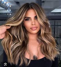 This adorable new style “Mackenzie” by Jon Renau just came into the studio  tonight! Call or text 507-508-0623 to schedule a consultation. I would love  to help you 🤗.