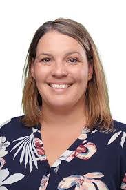 Yolandi Pretorius's Instagram, Twitter & Facebook