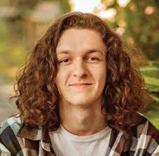 Alex Beckham's Instagram, Twitter & Facebook