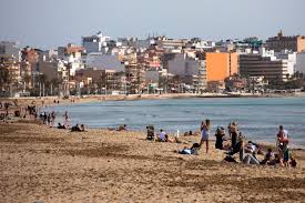 Hotele z transportem wahadłowym w majorce. I Really Needed A Break Pandemic Weary Germans Find Freedom On Mallorca The Local
