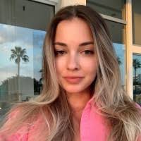 20+ "Lara Dixon" profiles