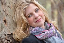 Never Wear Red Lipstick