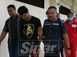 * cuaca yang ditunjukkan dalam masa tempatan. Dua Beradik Berdepan Hukuman Mati