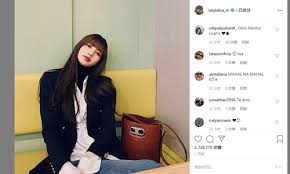 (봇/not the real one) #lisa from 🖤💗. Blackpink Member Lisa Receives Warm Welcome From Chinese Fans As She Shoots Her First Tv Program In Chinese Mainland Global Times