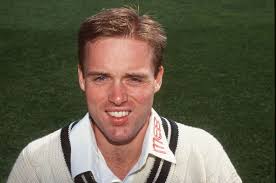 Derek Hince wins Rob Staite Award for 2016