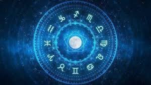 Hier finden sie hochwertige horoskopdeutungen, geschrieben unter anderem von den renommierten astrologen robert hand und. Ramalan Zodiak Besok 1 Januari 2021 Prediksi Lengkap 12 Horoskop Di Tahun Baru Tribun Jogja