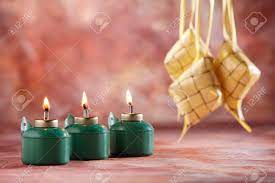 Hubungi pengunggah untuk mendapatkan lebih banyak manfaat seperti. Pelita And The Ketupat Stock Photo Picture And Royalty Free Image Image 117804453
