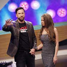 Join facebook to connect with laura mueller and others you may know. Michael Wendler Echt Billig Fans Lachen Uber Skurriles Video Im Netz Gala De