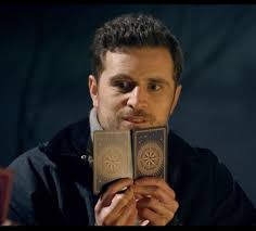 To any UK TV casting people/Producers : r/TheTraitors