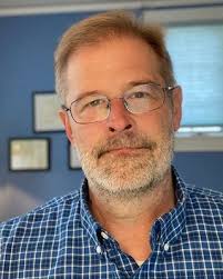 Stephen Benoit's Instagram, Twitter & Facebook