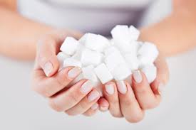 Salut à tous, je suis addict au sucre et je sais (scientifiquement) et suppose que ma manière (excessive!) d'en consommer a des effets négatifs sur le moyen et long terme sur ma santé. Addiction Au Sucre Symptomes Causes Solutions Ooreka