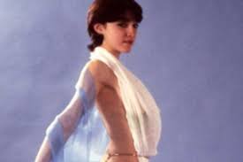 Iu(이지은)x삼형제 아저씨들의 케미 폭발한 포스터 촬영 현장. ì„œìš¸ì‹ ë¬¸ ì—°ì˜ˆ