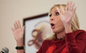 Laura bozzo que pase el desgraciado. Laura Bozzo Demanda A Director Por Usar Frase Que Pase El Desgraciado El Sol De Mexico Noticias Deportes Gossip Columnas