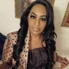 Every chain holding down your finances i command them to be released to  you... Receive it in Jesus name.