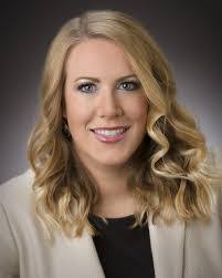 Carrie Wicks's Instagram, Twitter & Facebook