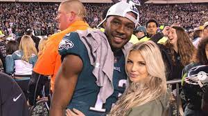 Appearances on leaderboards, awards, and honors. Viviana Volpicelli Nelson Agholor S Girlfriend 5 Fast Facts Heavy Com