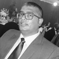 50+ perfiles de «Ian Singh»