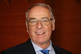 Adolf Ogi hält Festrede an der Maturafeier