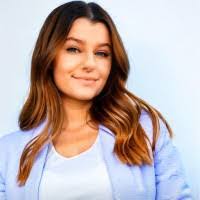 Angie Mcwilliams's Instagram, Twitter & Facebook