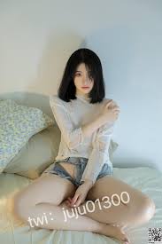 橘猫juju淫荡婊 四点全露