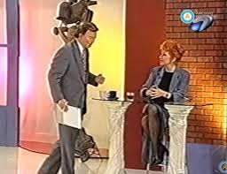 Iron maiden comp guitarist dennis stratton leaves and is replaced by adrian smith. Personas Ethel Rojo Archivo Rta