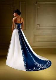 What Wedding Dress Should You Wear On Your Big Day Navy Blue Wedding Dress Dark Blue Wedding White Strapless Wedding Dress