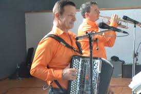 566 likes · 8 talking about this. The Dansant Anime Par Pyrenees Musette Tarn Et Garonne St Etienne De Tulmont Le Petit Journal