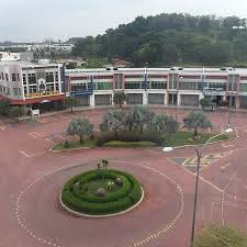 Officials reserve the right to prevent a participant's continuation in the race should they fail to comply with the rules and regulations. Free Shuttle To D Tempat Clubhouse Picture Of D Sora Boutique Business Hotel Seremban Tripadvisor