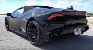 Lamborghini huracan spyder 2021 is a 2 seater coupe available at a price of rm 2.24 million in the malaysia. Lamborghini Huracan Spyder Blasts Down Runway Nudges 200 Mph Carscoops