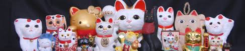 4k video motion graphic animation. Left Paw Or Right Black White Or Red Decoding The Lucky Cat Lucky Cat Maneki Neko