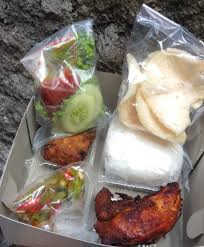 Banyak sekali variasi dan resep soto ayam santan yang enak dan menggugah selera. Nasi Ayam Bacem By Kawra E Order