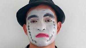 Se disfrazaba de mimo para atraer y violar a niñas