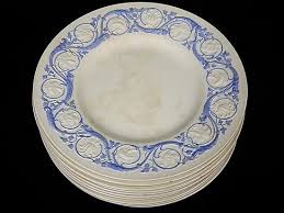 Great savings free delivery / collection on many items. Lot Wedgwood Patrician Pattern Dinner Plates Twelve Pieces Cream Overall With Pale Blue Floral And Vegetal Bas Relief Around Rims A