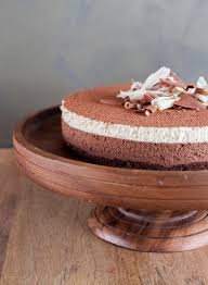 Dark Chocolate And White Coffee Mousse Cake Manger Tiramisu Et Mousse