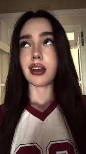 Emily Boos's Instagram, Twitter & Facebook