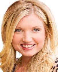 Kelly Lapp's Instagram, Twitter & Facebook