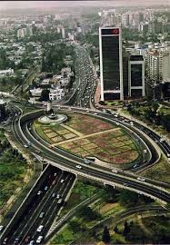 Fuente De Petroleos Periferico Y Reforma Mexico D F Cdmx Mexicanos Mexico Retro Street Vintage En 2020 Fotos De Mexico Ciudad De Mexico Viajes En Mexico