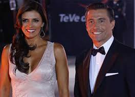 Solabarrieta se vuelve viral por esta frase sobre junior fernandes en plena transmisión. Los Mayores Escandalos De Los Famosos De La Tv Polemicas Por Paternidad E Infidelidades Guioteca