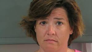 Williston police: Convicted embezzler back in trouble