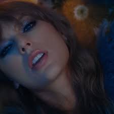 Lavender Haze: Taylor Swift's best fashion and beauty moments from her new  music video - shop now | HELLO!