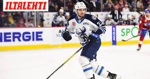 Michael špaček (born on april 9, 1997 in mariánské lázně) is a czech professional ice hockey center/right winger. Michael Spacek Siirtyy Tapparaan Vuoden Sopimus