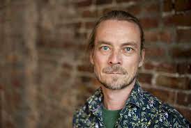 Peder kjøs is on facebook. Pulsen Kultur Psykolog Peder Kjos Du Er Alltid Alene