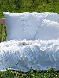 Anthropologie Georgina Bedding Knock Off Tutorial Tauni Everett Diy Bed Bed Anthropologie Bedding