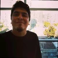 100+ perfiles de «Alejandro Villanueva»