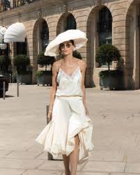 Please Welcome Demi Moore to the Humungous-Hat Club